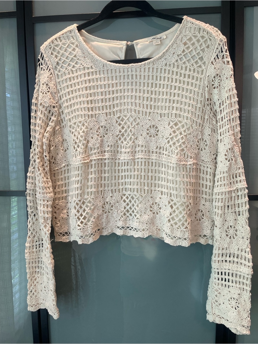 Ultra Pink Crochet Lace Long-Sleeve Crop Top - Cream